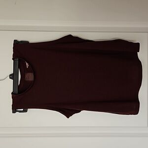 Old Navy Active Sleeveless Top